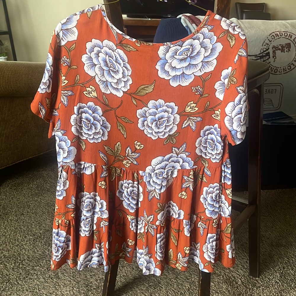 Flowing blouse